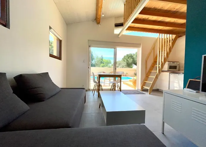 Annexe Des Pins - Avec Piscine & Climatisation 3*